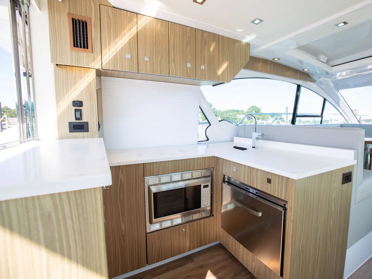 2024 Cruisers Yachts 50 Cantius 50.0 feet, Tarpon Springs, Florida #22