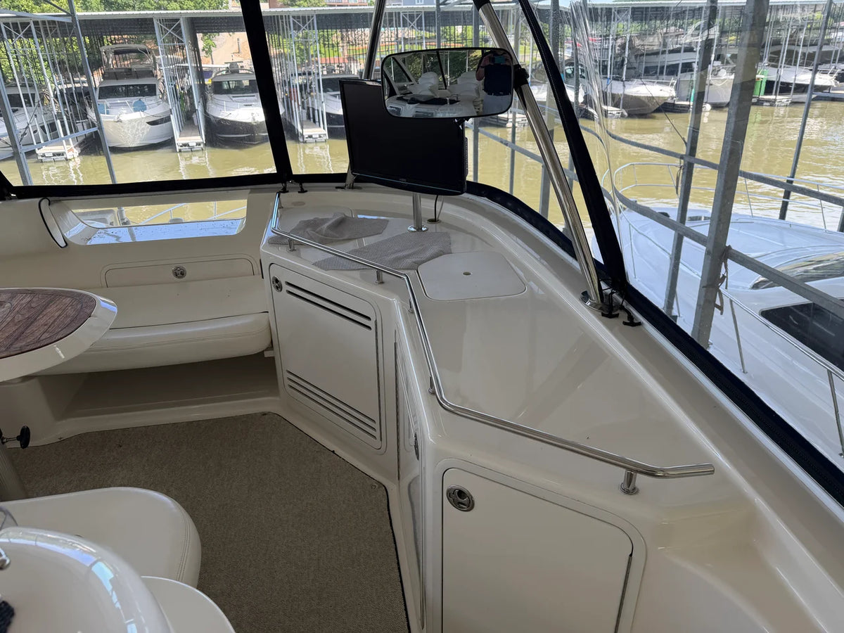 2005 Sea Ray 550 SEDAN BRIDGE 58.0 feet, Lake Ozark, Missouri #14