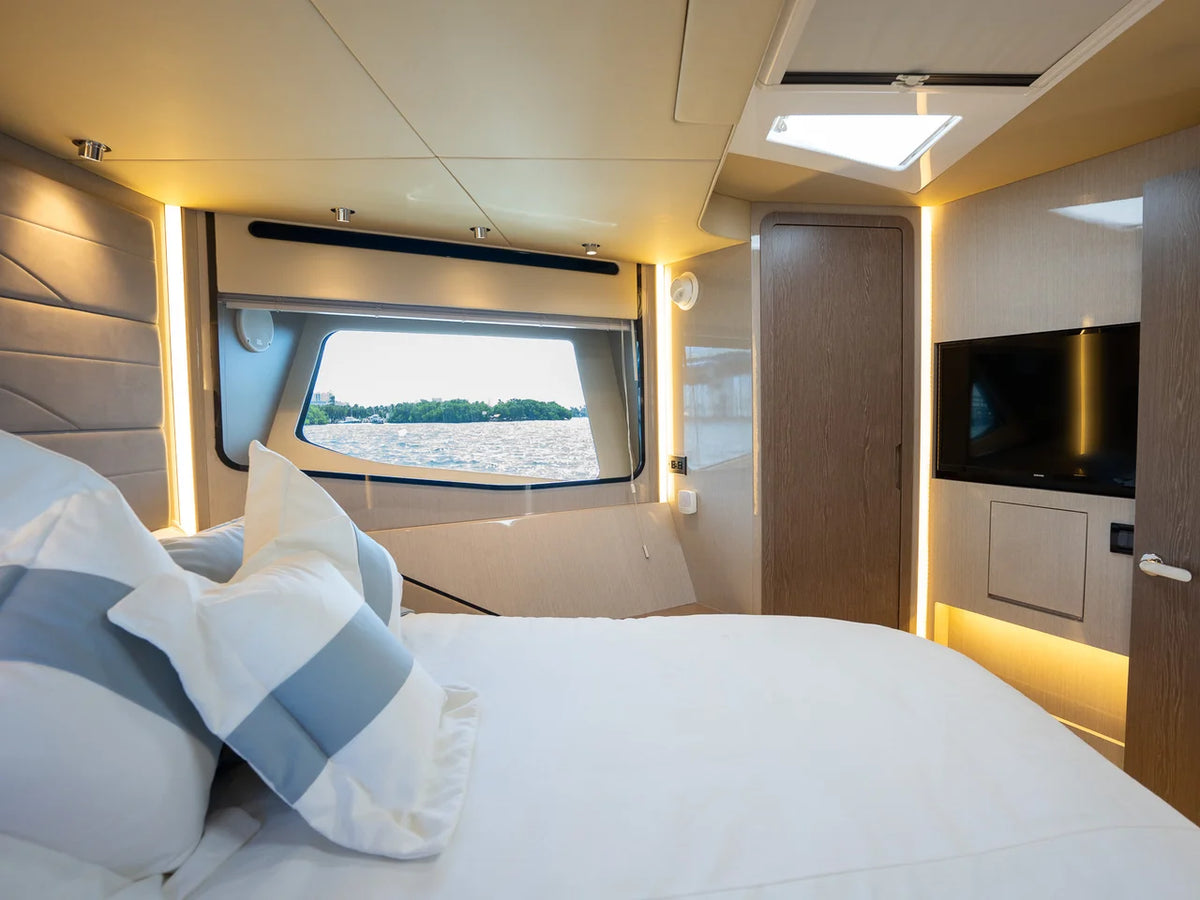 2026 Cruisers Yachts 57 FLY 57.0 feet, Miami, FL #46