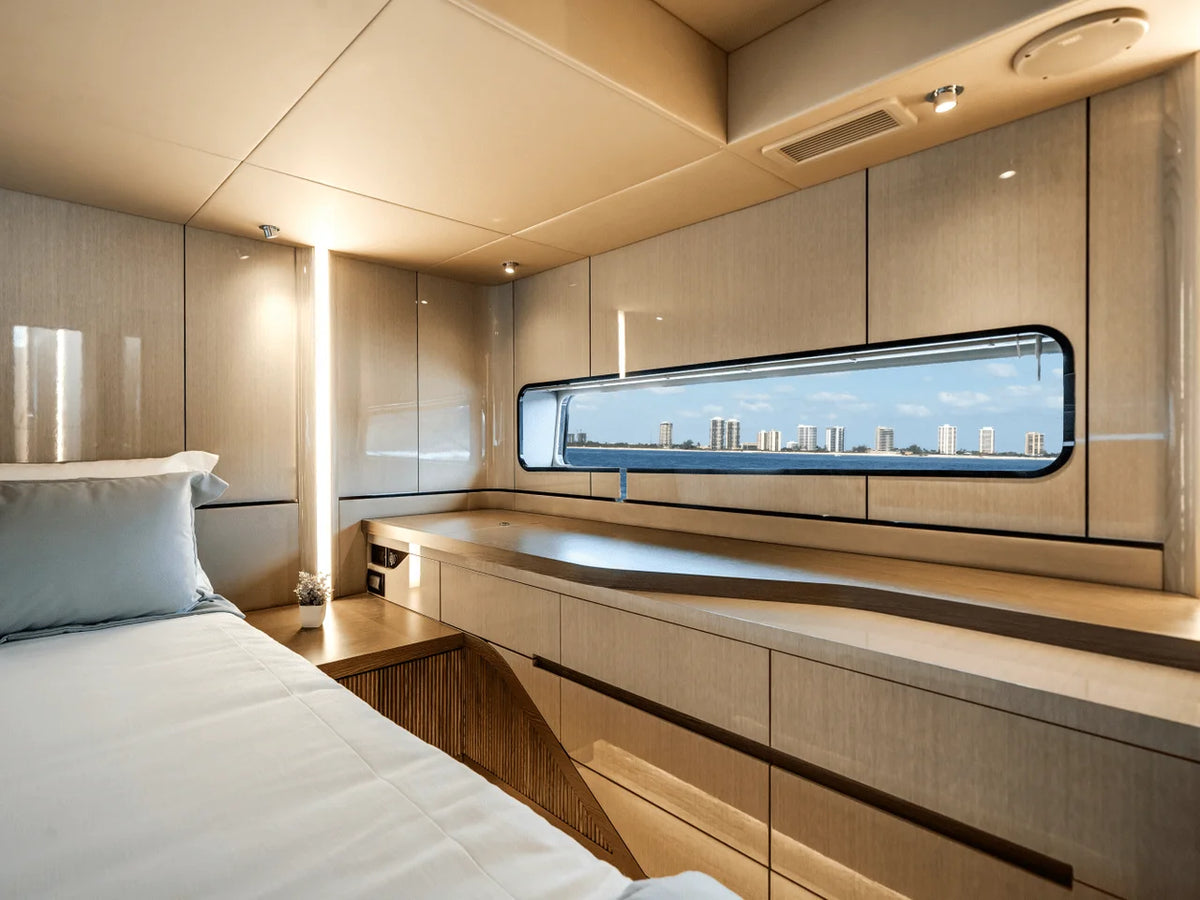 2026 Cruisers Yachts 57 FLY 57.0 feet, Hollywood, Florida #39