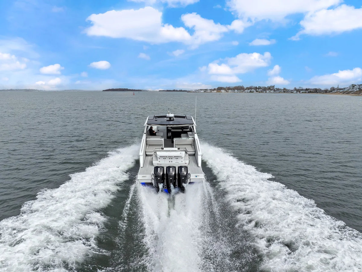 2026 Cruisers Yachts 50 GLS OB 50.0 feet, Quincy, MA #2