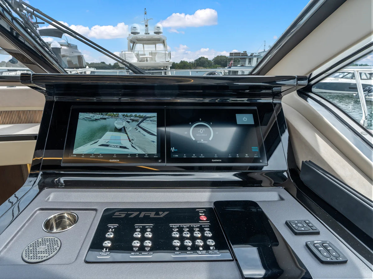 2026 Cruisers Yachts 57 FLY 57.0 feet, Quincy, MA #25