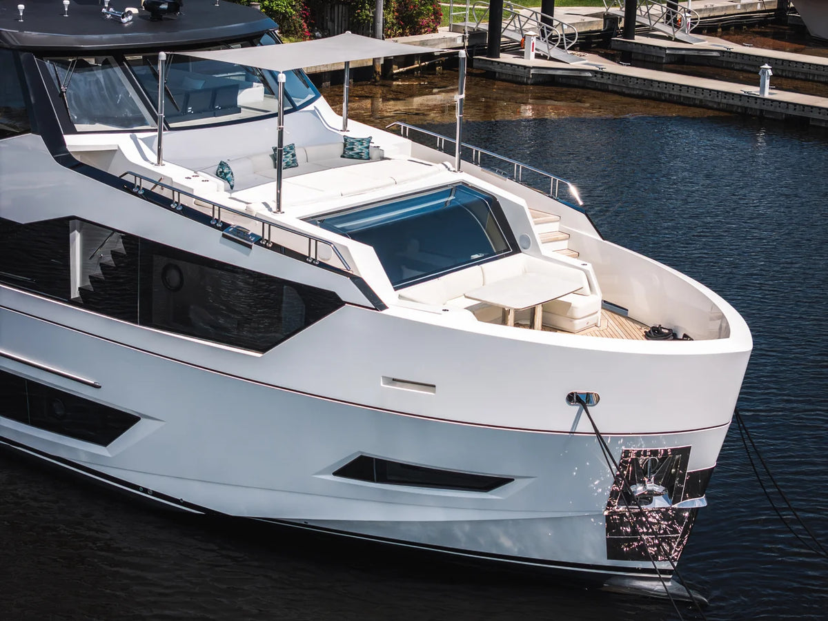 2023 Ocean Alexander 27R 88.0 feet, Ocean Reef, FL #3