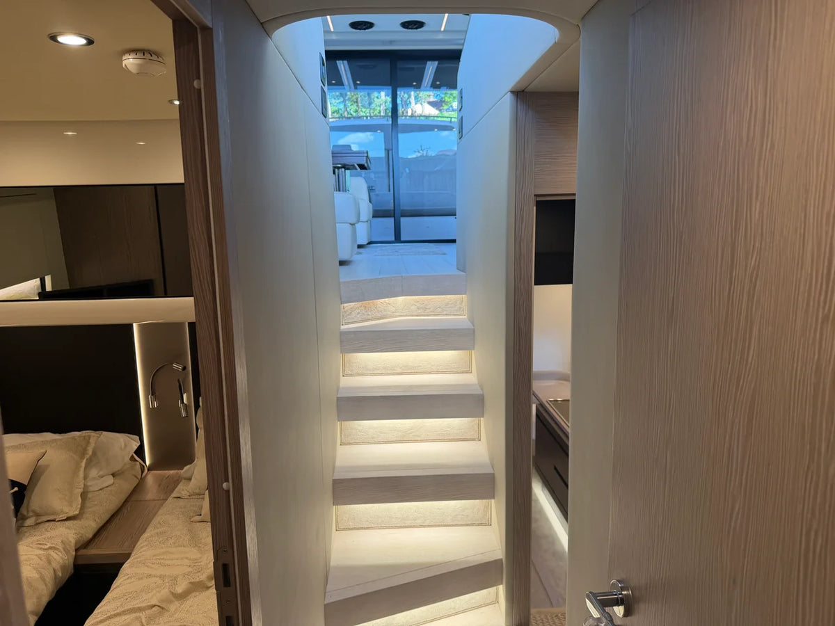 2023 Azimut S6 59.0 feet, Lake Ozark, Missouri #44