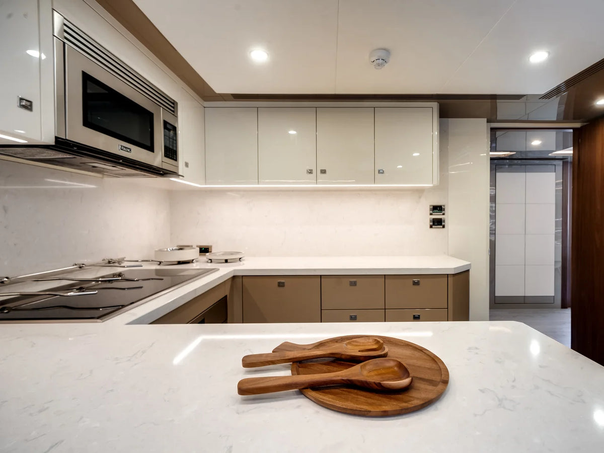 2026 Ocean Alexander 30R 98.0 feet, Hollywood, Florida #39