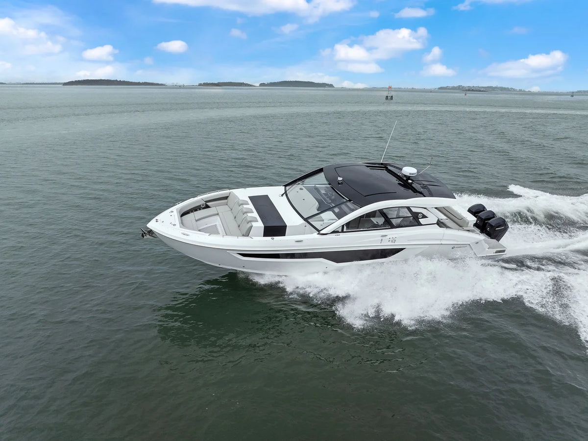 2026 Cruisers Yachts 50 GLS OB 50.0 feet, Quincy, MA #4