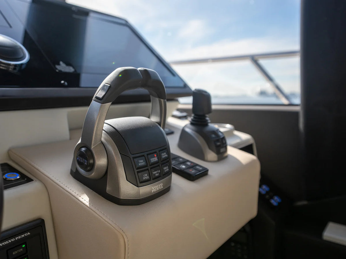 2022 Azimut S6 60.0 feet, Miami, FL #31