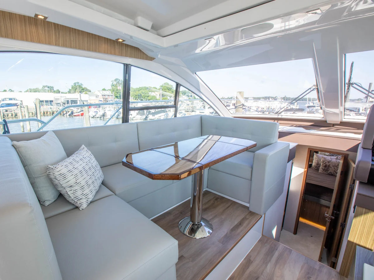 2024 Cruisers Yachts 50 Cantius 50.0 feet, Tarpon Springs, Florida #28