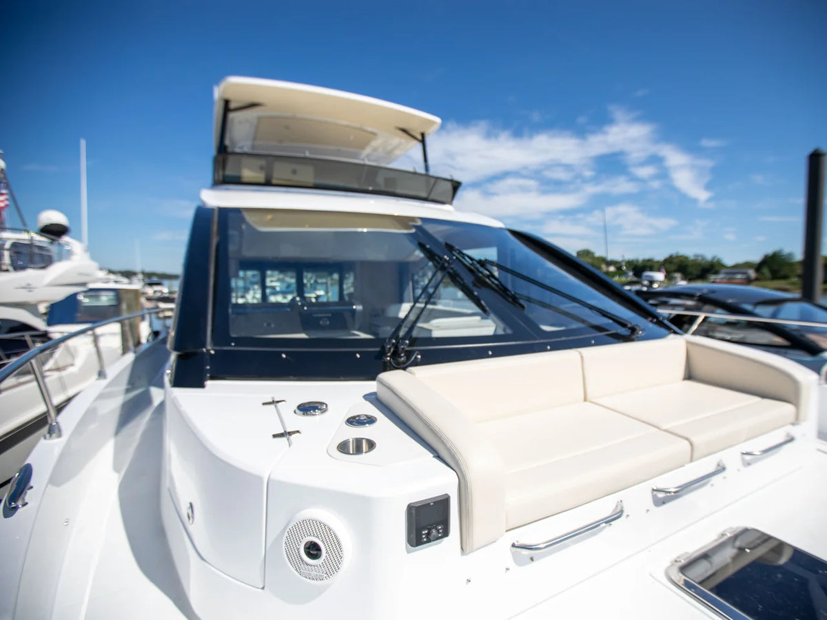 2027 Cruisers Yachts 50 FLY 50.0 feet, Tarpon Springs, Florida #89