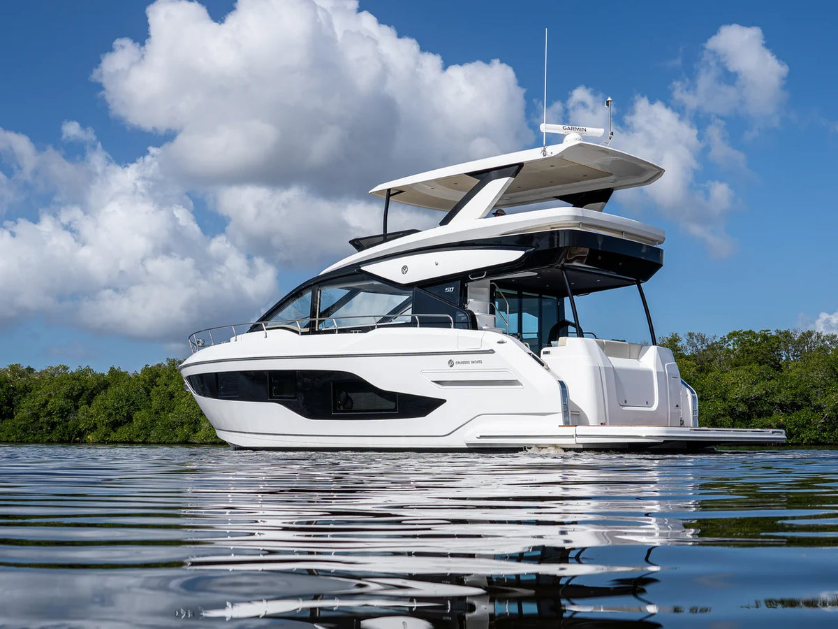 2026 Cruisers Yachts 50 FLY 50.0 feet, Fort Myers, Florida #10