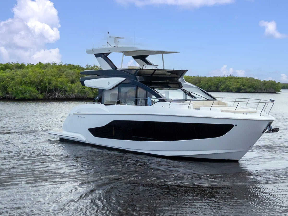 2026 Cruisers Yachts 57 FLY 57.0 feet, Stuart, Florida #4