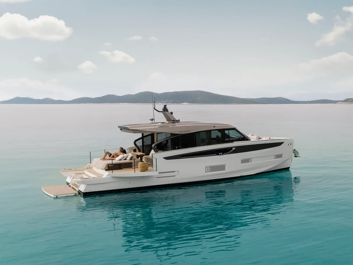 2027 Azimut Seadeck 6 57.0 feet, Washington, Connecticut #4