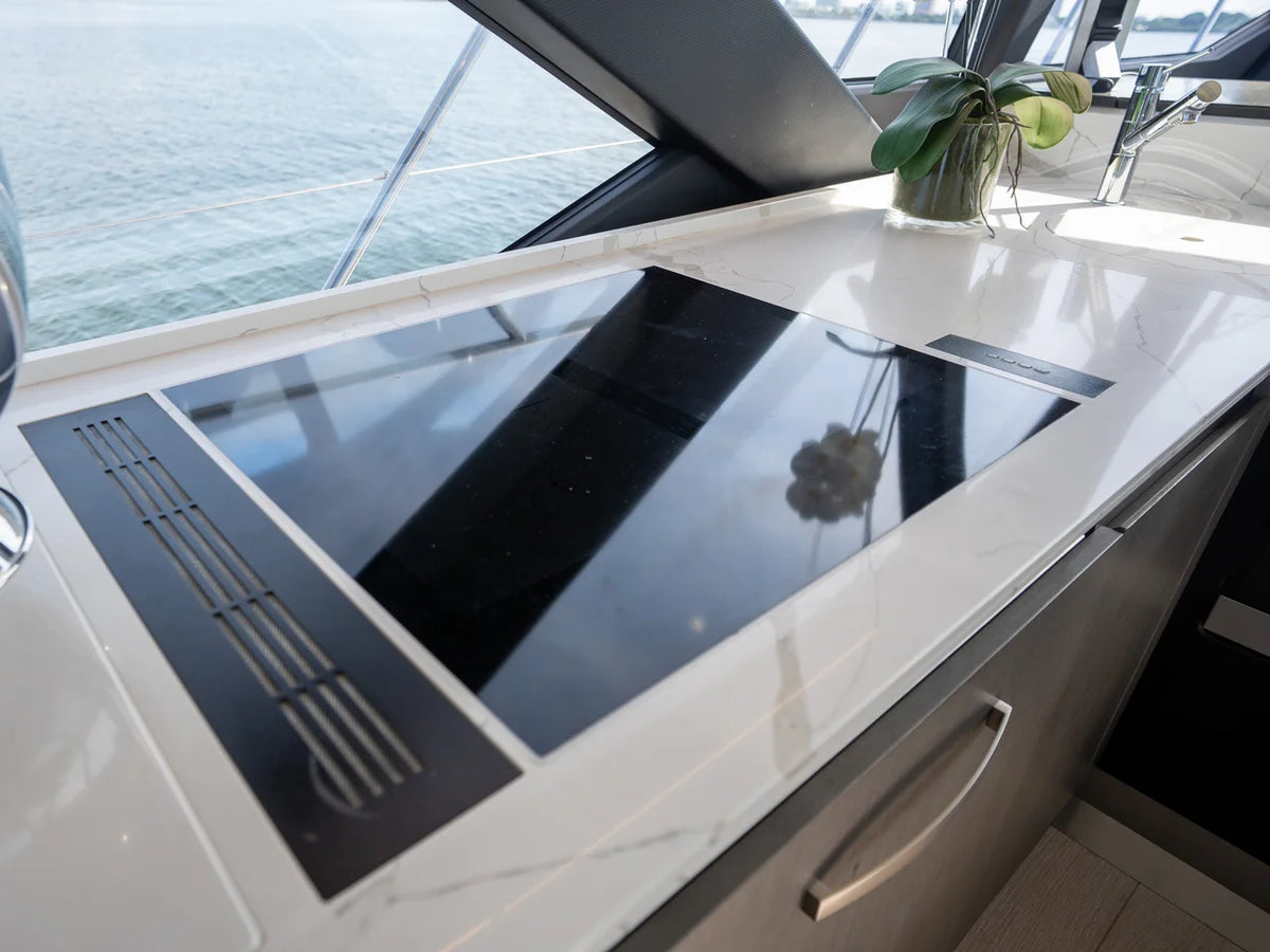 2022 Azimut S6 60.0 feet, Miami, FL #27