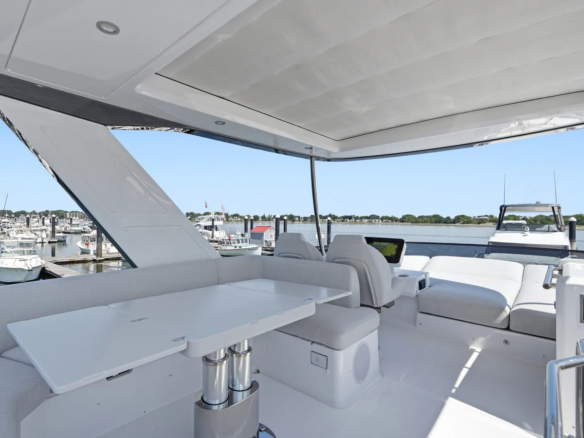 2027 Azimut Fly 53 53.0 feet, Westbrook, Connecticut #60