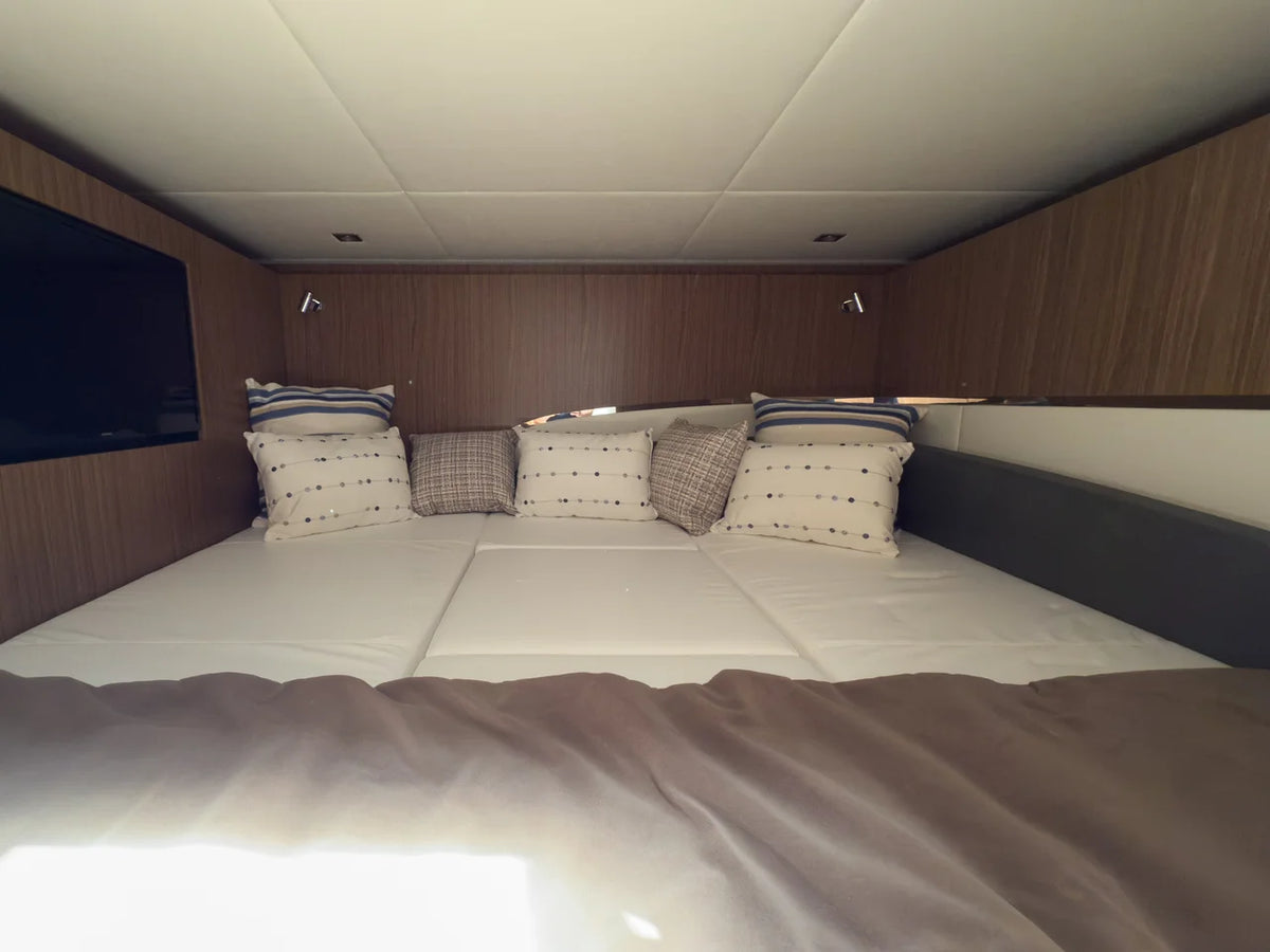 2026 Cruisers Yachts 50 GLS OB 50.0 feet, Fort Myers, Florida #34