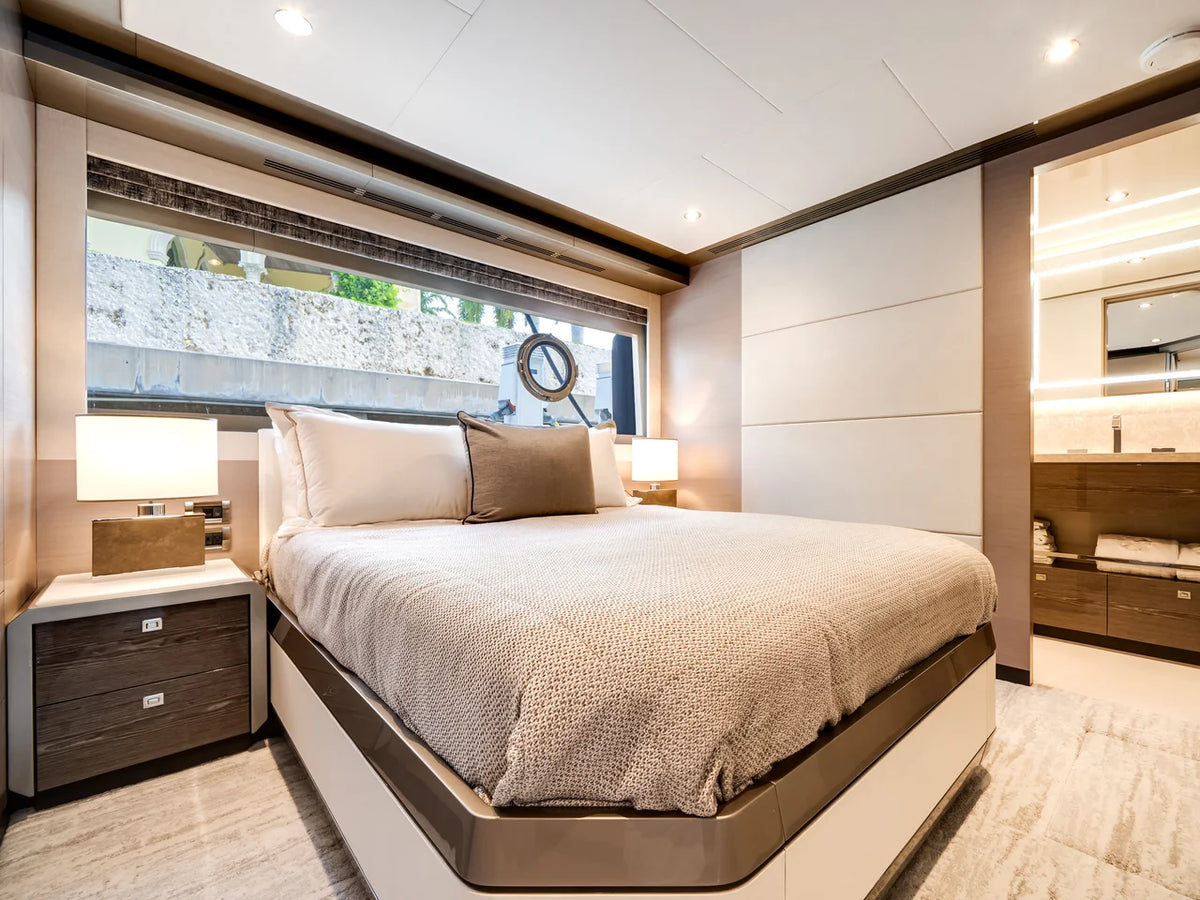 2025 Ocean Alexander 27R 88.0 feet, Fort Lauderdale, FL #66