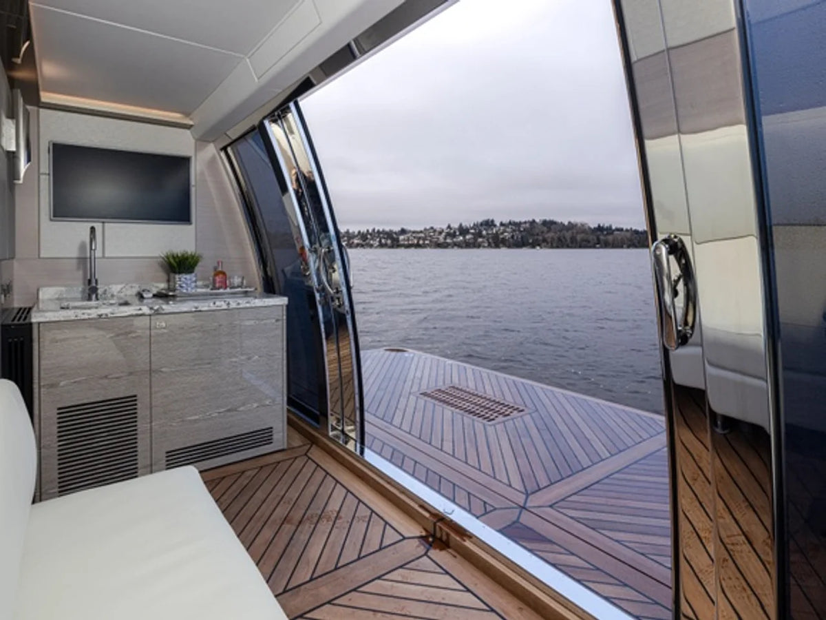 2027 Ocean Alexander 27R 93.0 feet, Hollywood, Florida #18