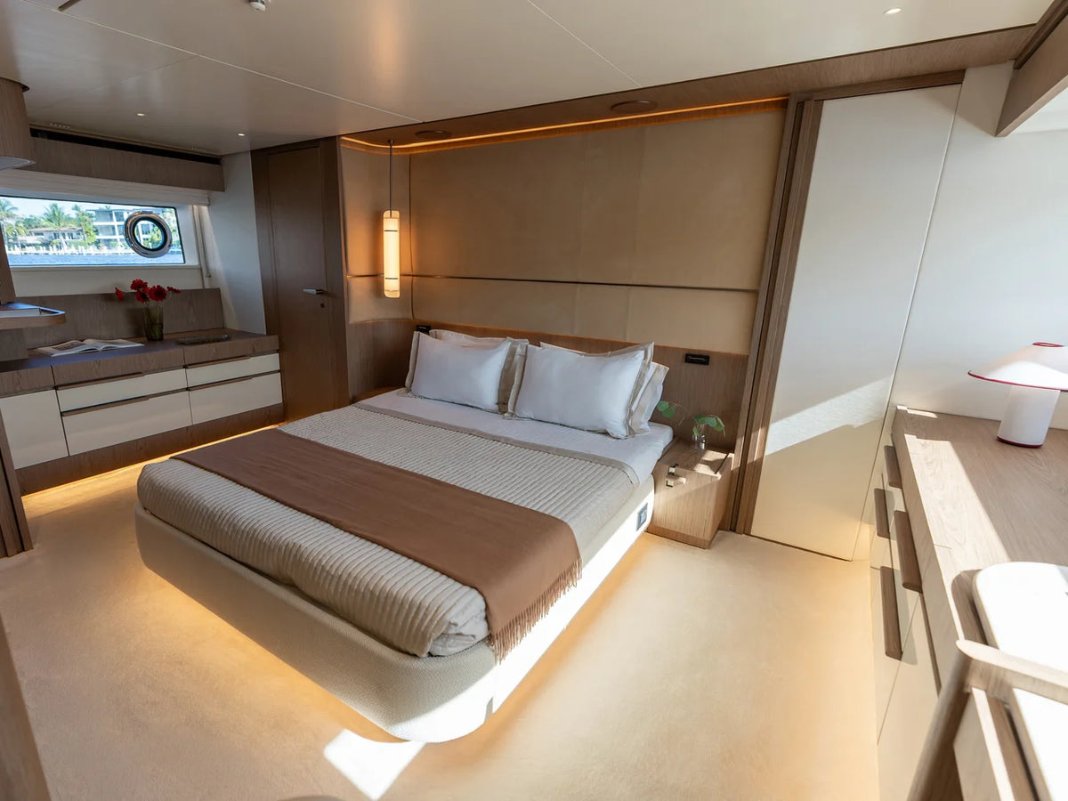 2027 Azimut Fly 82 82.0 feet, Hollywood, Florida #61