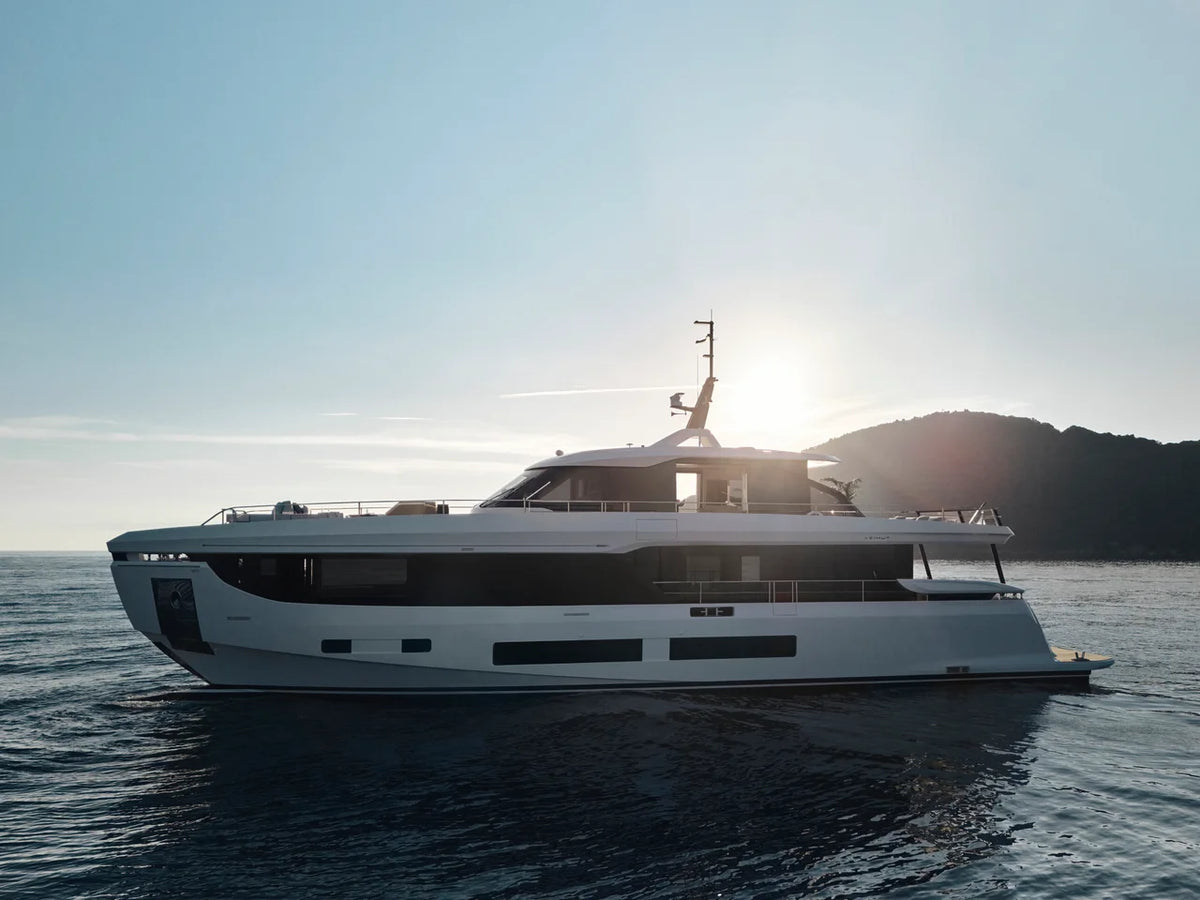 2026 Azimut Grande 30M 94.0 feet, Inuvik, Northwest Territories #1