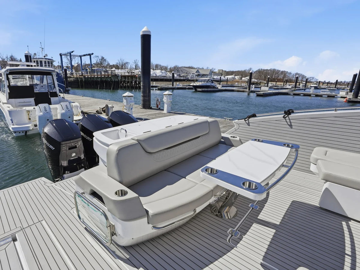 2026 Cruisers Yachts 50 GLS OB 50.0 feet, Quincy, MA #12
