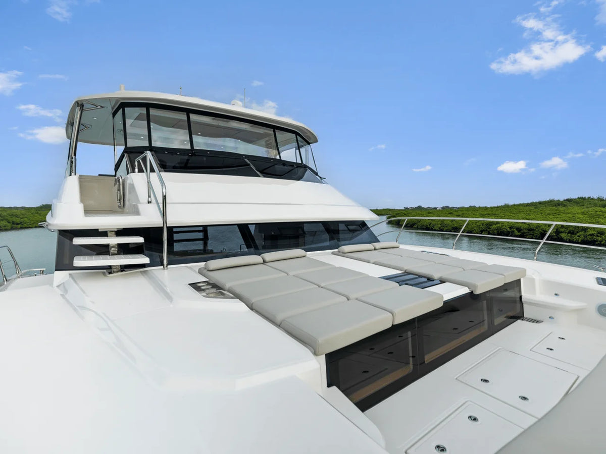 2027 Aquila 50 52.0 feet, Pompano Beach, Florida #47