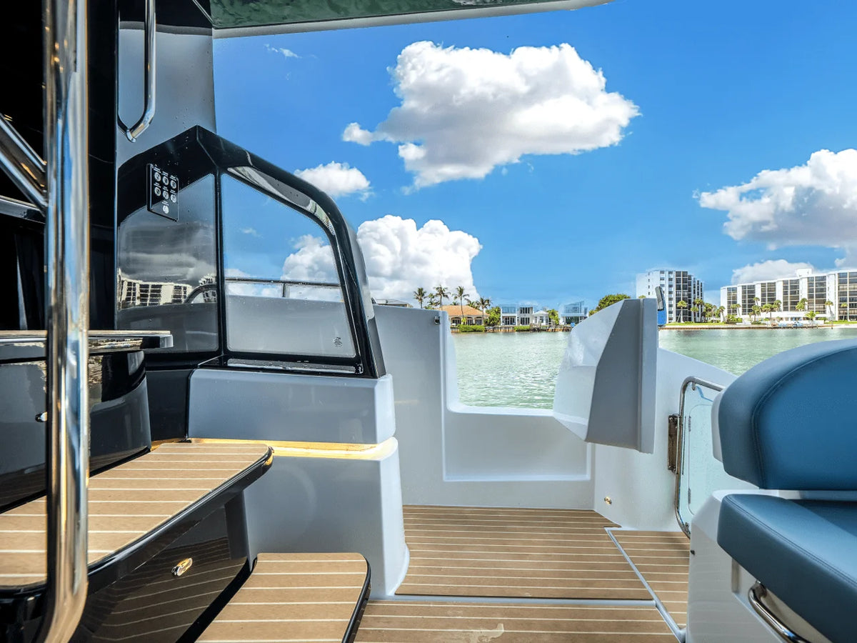 2026 Cruisers Yachts 57 FLY 57.0 feet, Pompano Beach, Florida #20
