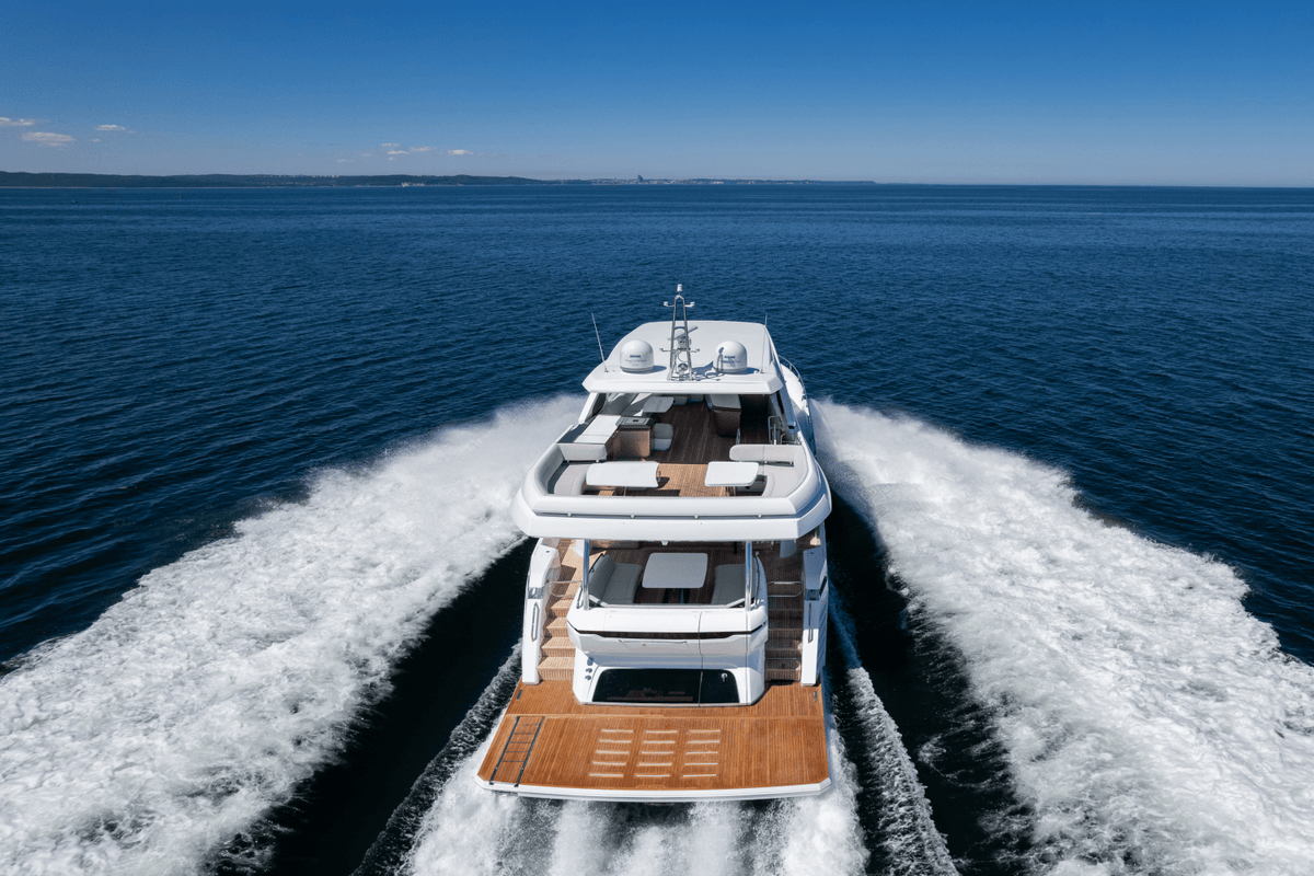 2027 Galeon 800 FLY 83.0 feet, Inuvik, Northwest Territories #8