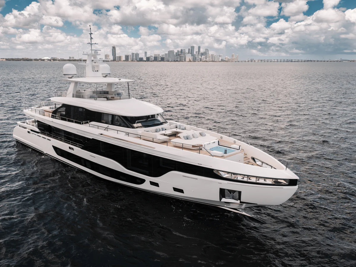 2026 Azimut Grande 36M 115.0 feet, Inuvik, Northwest Territories #2