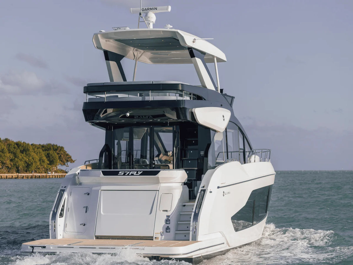 2027 Cruisers Yachts 57 FLY 57.0 feet, Naples, Florida #31