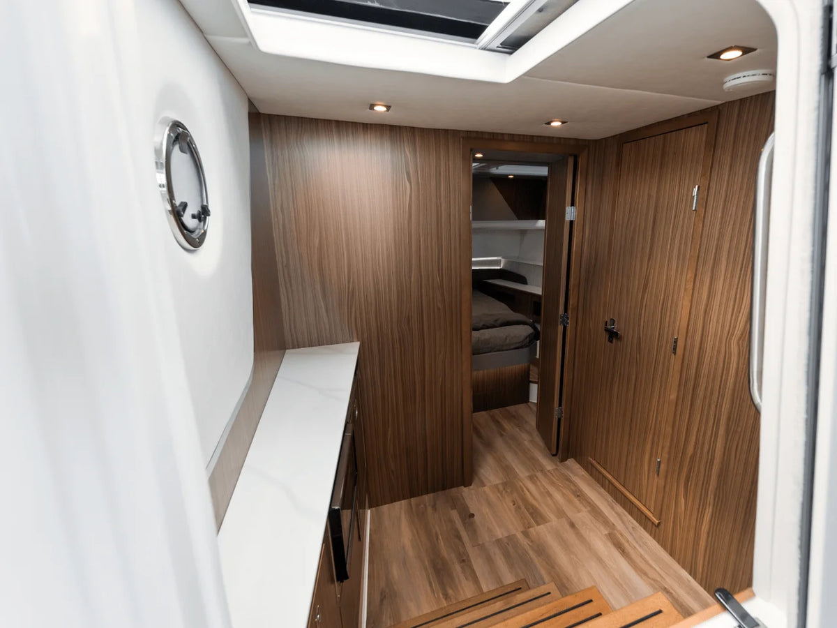 2027 Cruisers Yachts 50 GLS OB 50.0 feet, Clearwater, Florida #24