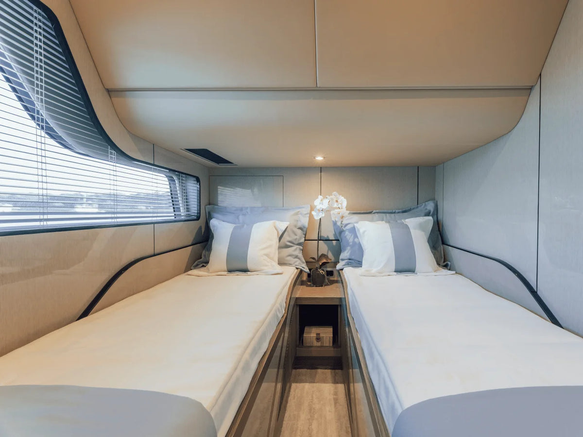 2026 Cruisers Yachts 57 FLY 57.0 feet, Inuvik, Northwest Territories #93