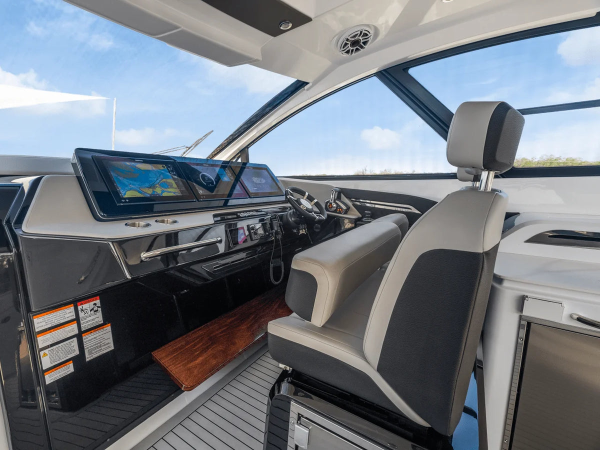 2026 Cruisers Yachts 50 GLS 50.0 feet, Inuvik, Northwest Territories #105