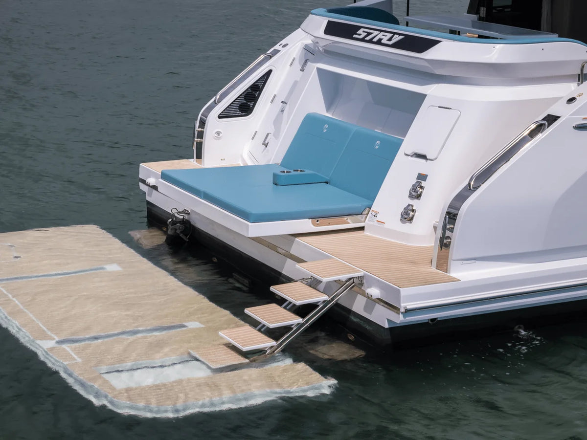 2026 Cruisers Yachts 57 FLY 57.0 feet, Pompano Beach, Florida #5