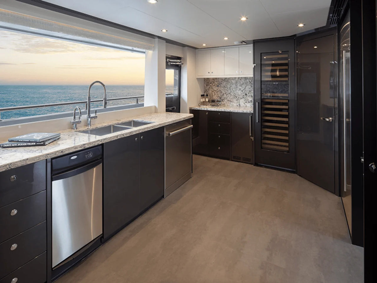 2027 Ocean Alexander 37L 120.0 feet, Hollywood, Florida #36