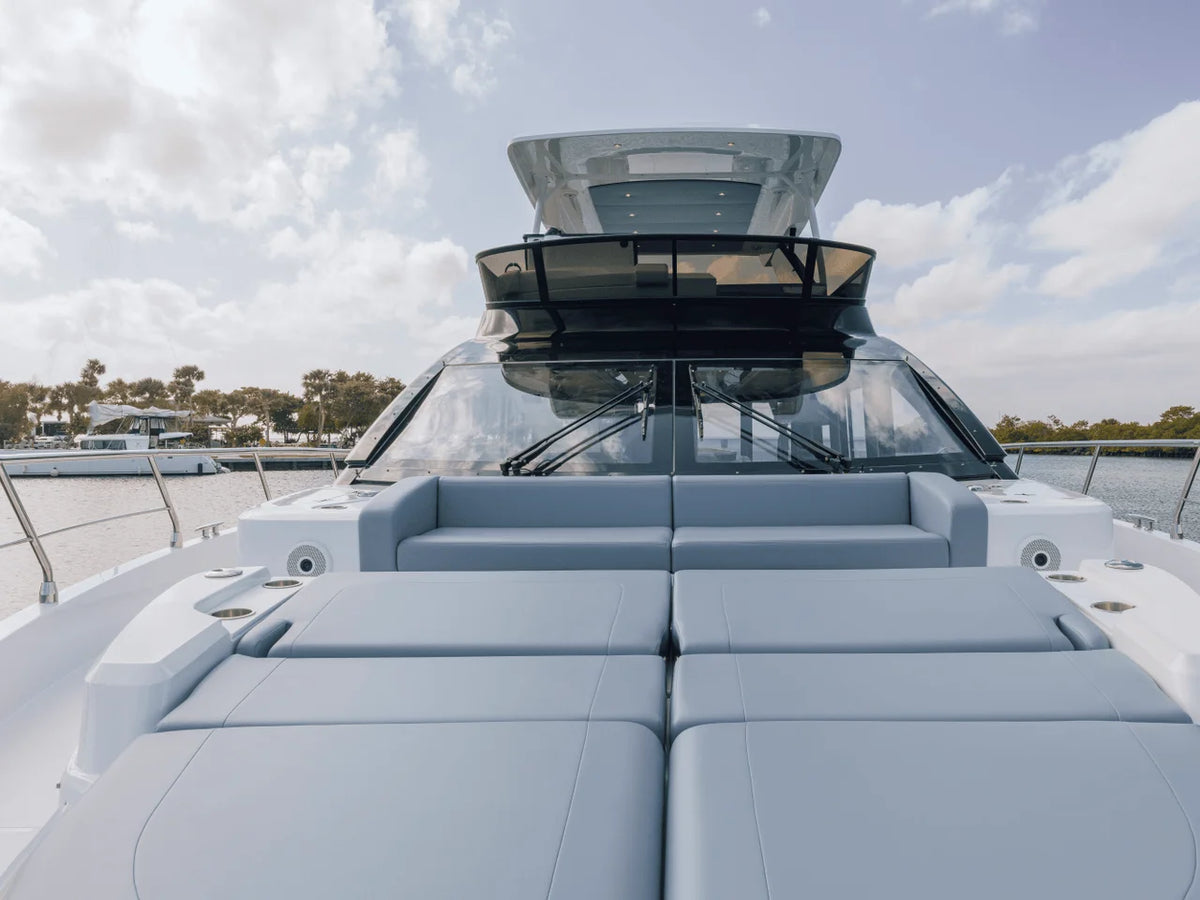 2027 Cruisers Yachts 57 FLY 57.0 feet, Fort Myers, Florida #55