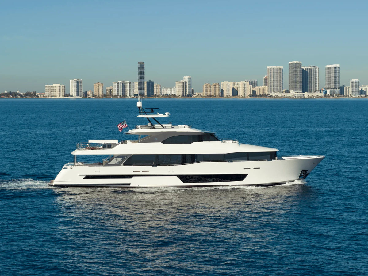 2027 Ocean Alexander 37L 120.0 feet, Hollywood, Florida #3