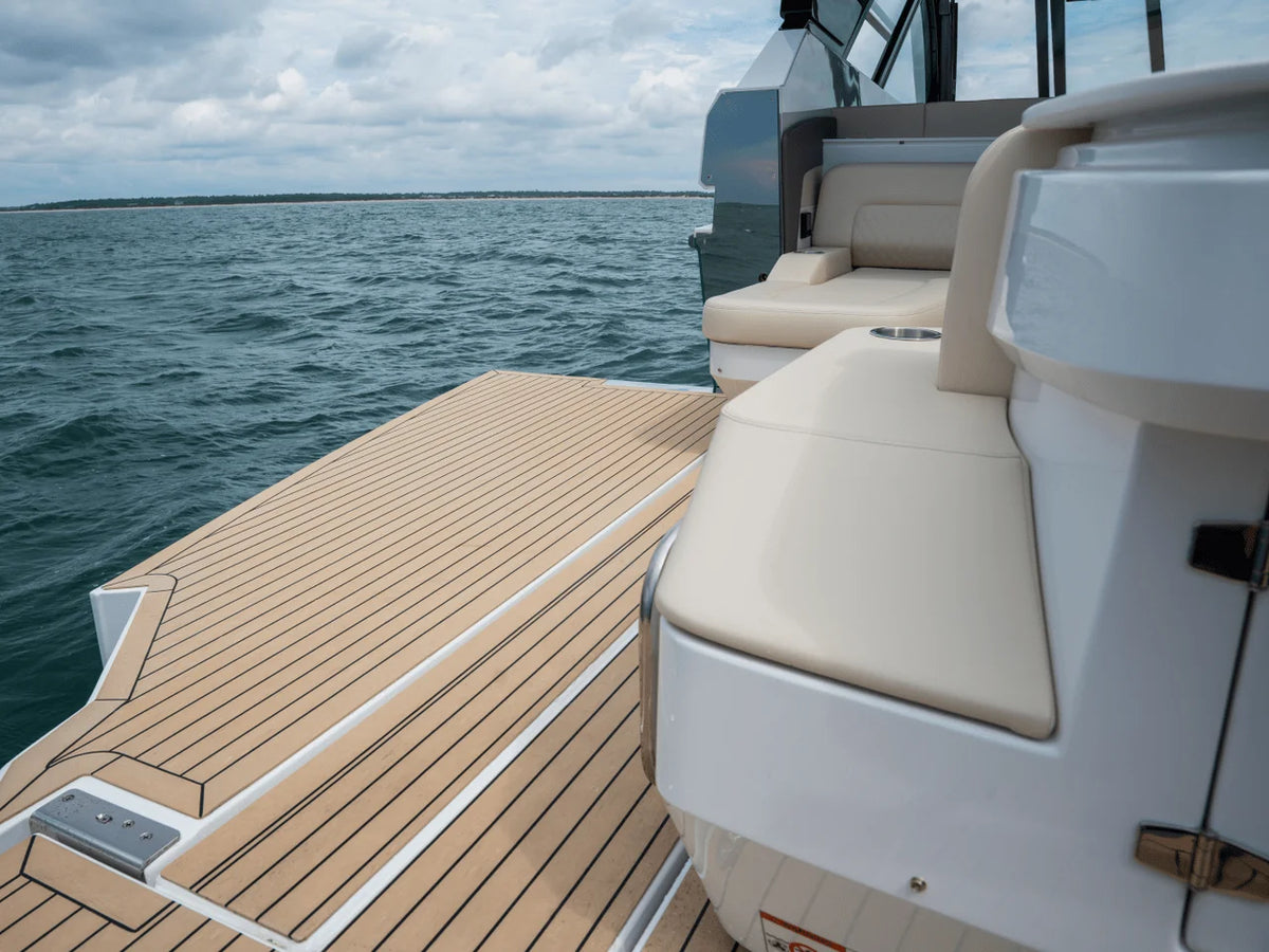 2026 Cruisers Yachts 50 GLS OB 50.0 feet, Wrightsville Beach, North Carolina #22