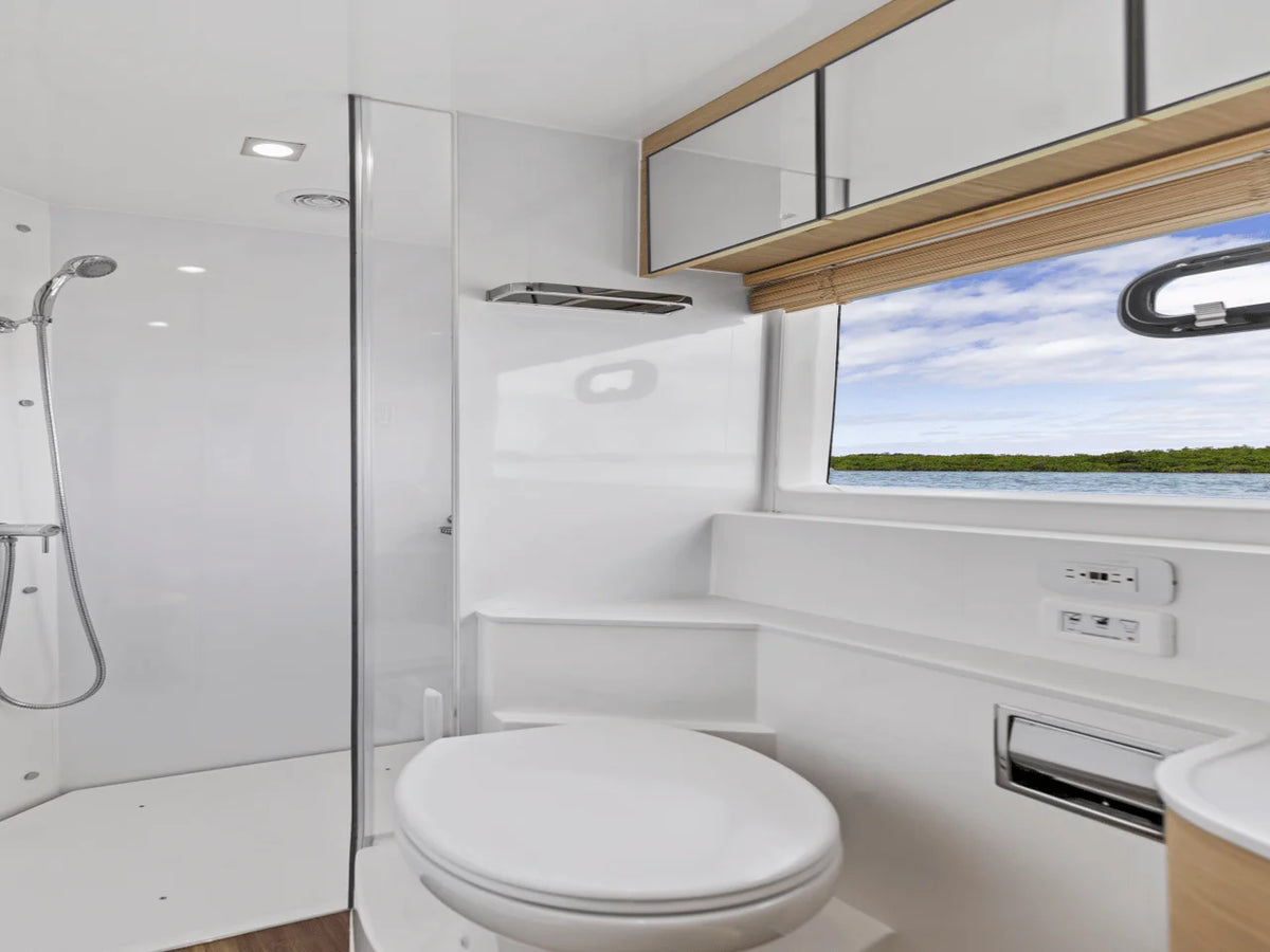 2027 Aquila 50 52.0 feet, Pompano Beach, Florida #77
