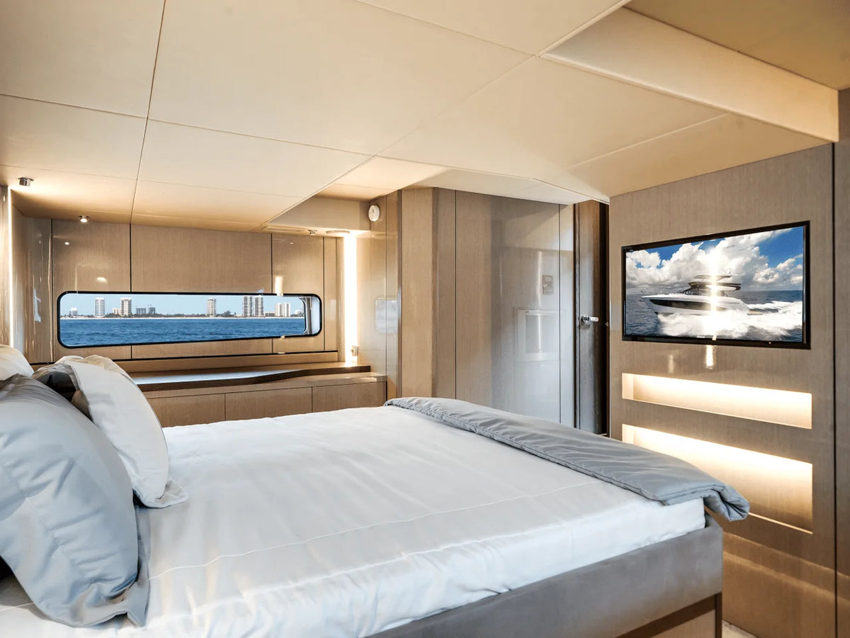 2026 Cruisers Yachts 57 FLY 57.0 feet, Pompano Beach, Florida #44