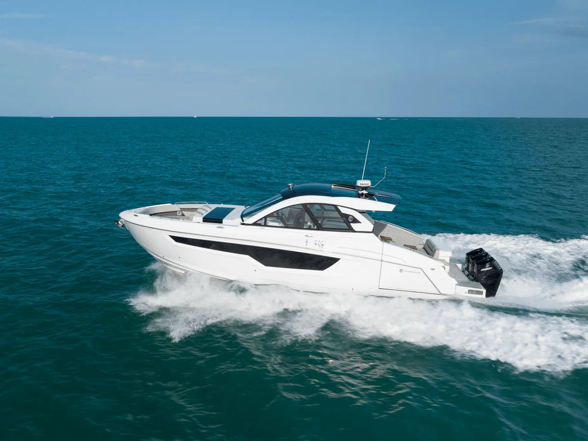 2026 Cruisers Yachts 50 GLS 50.0 feet, Inuvik, Northwest Territories #1