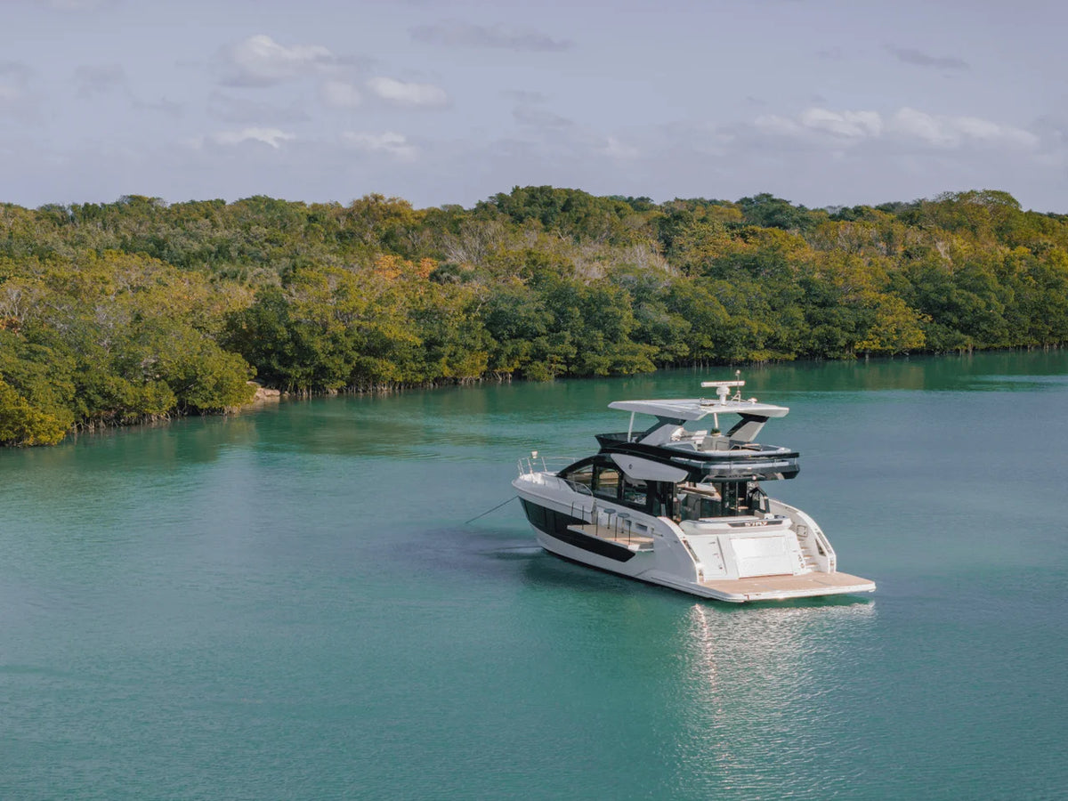 2027 Cruisers Yachts 57 FLY 57.0 feet, Naples, Florida #11