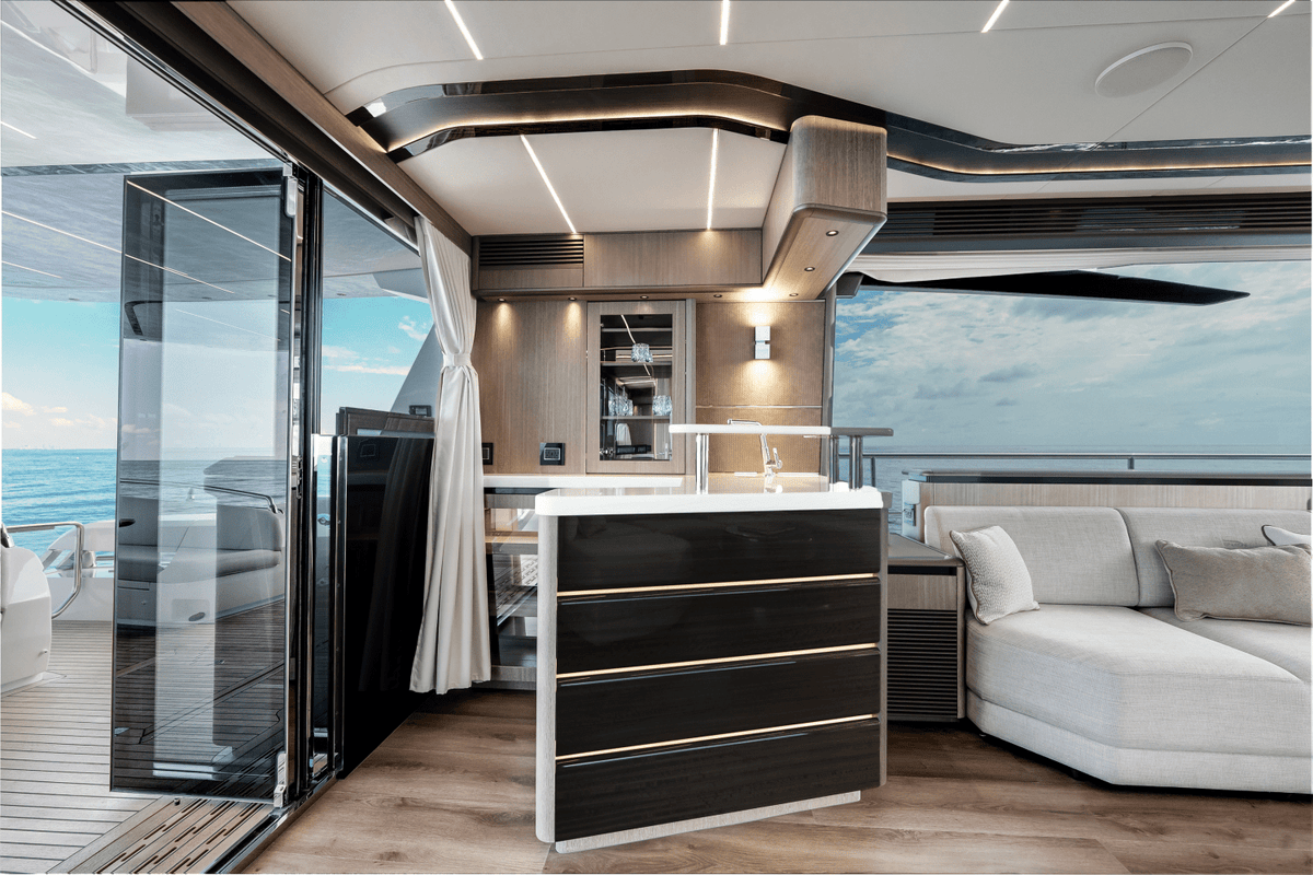 2027 Galeon 800 FLY 83.0 feet, Inuvik, Northwest Territories #47