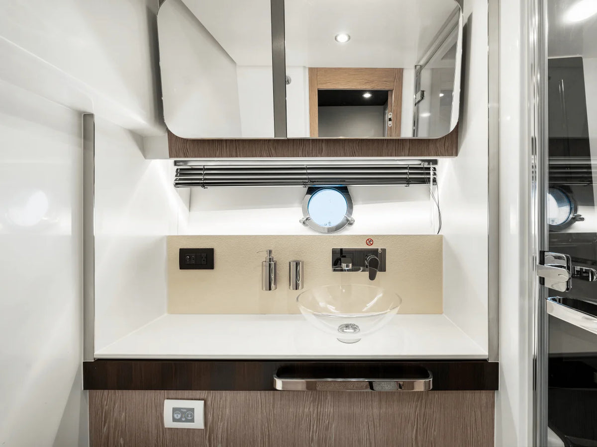 2025 Azimut S6 60.0 feet, Clearwater, Florida #86