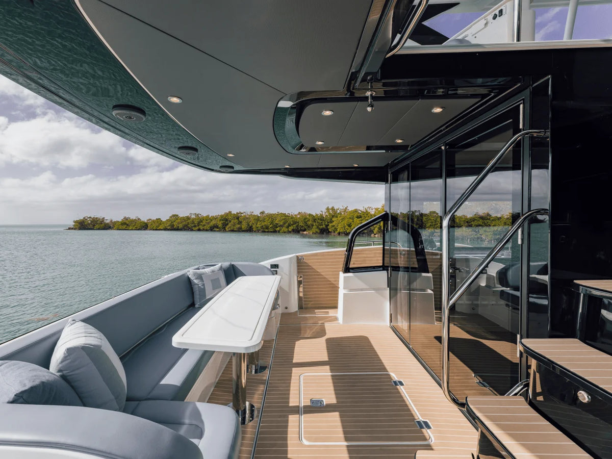 2026 Cruisers Yachts 57 FLY 57.0 feet, Inuvik, Northwest Territories #38