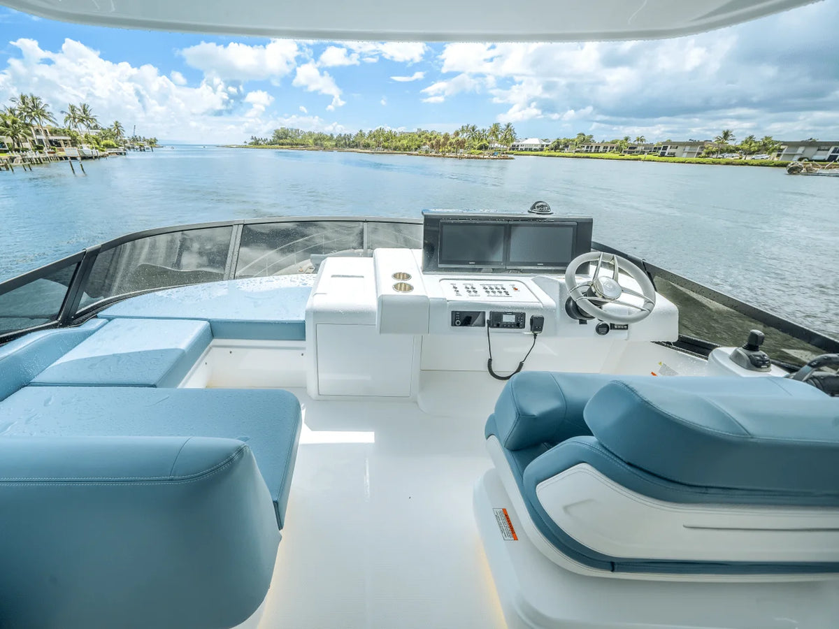 2026 Cruisers Yachts 57 FLY 57.0 feet, Hollywood, Florida #82