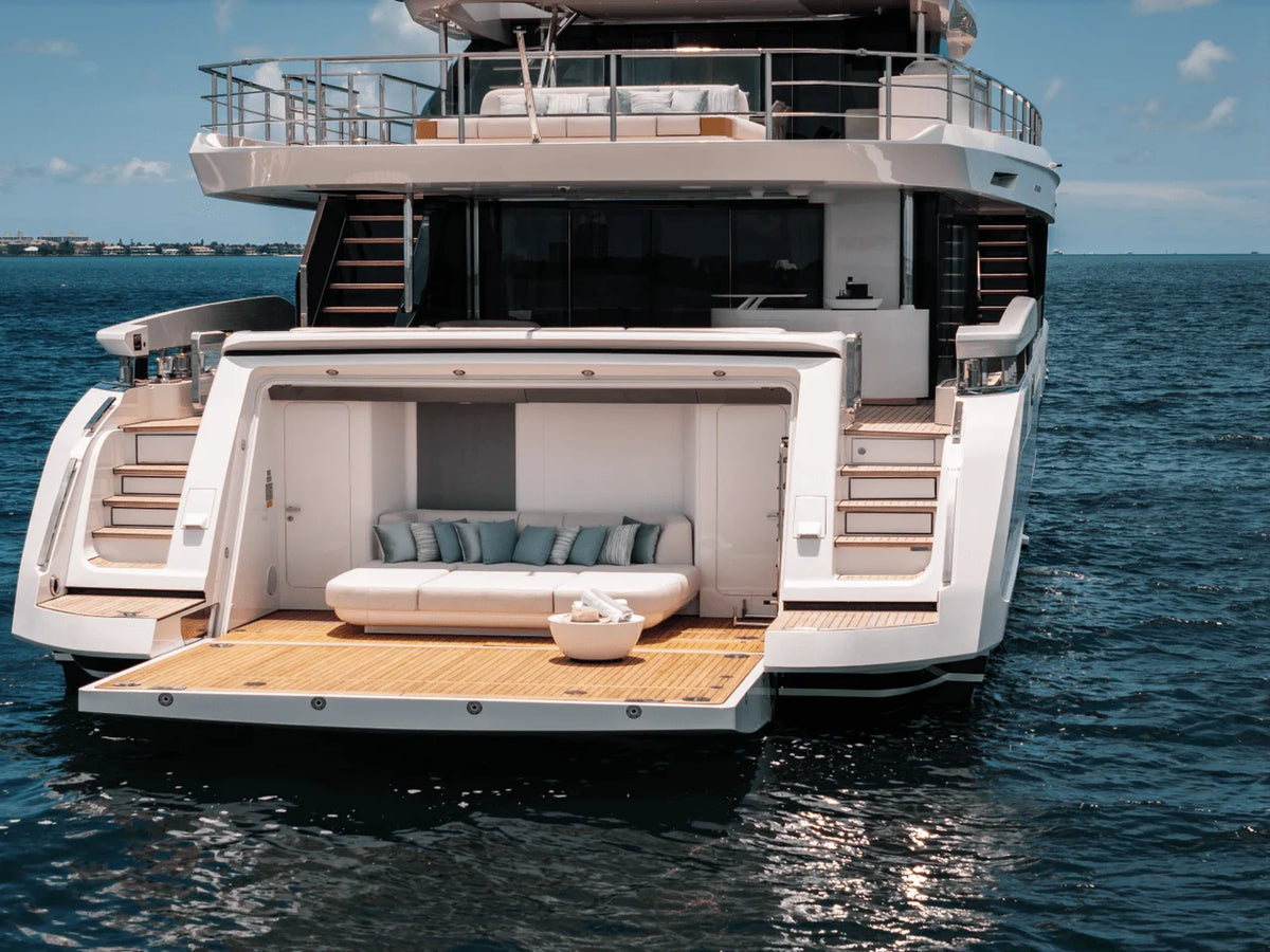 2026 Azimut Grande 36M 115.0 feet, Inuvik, Northwest Territories #9
