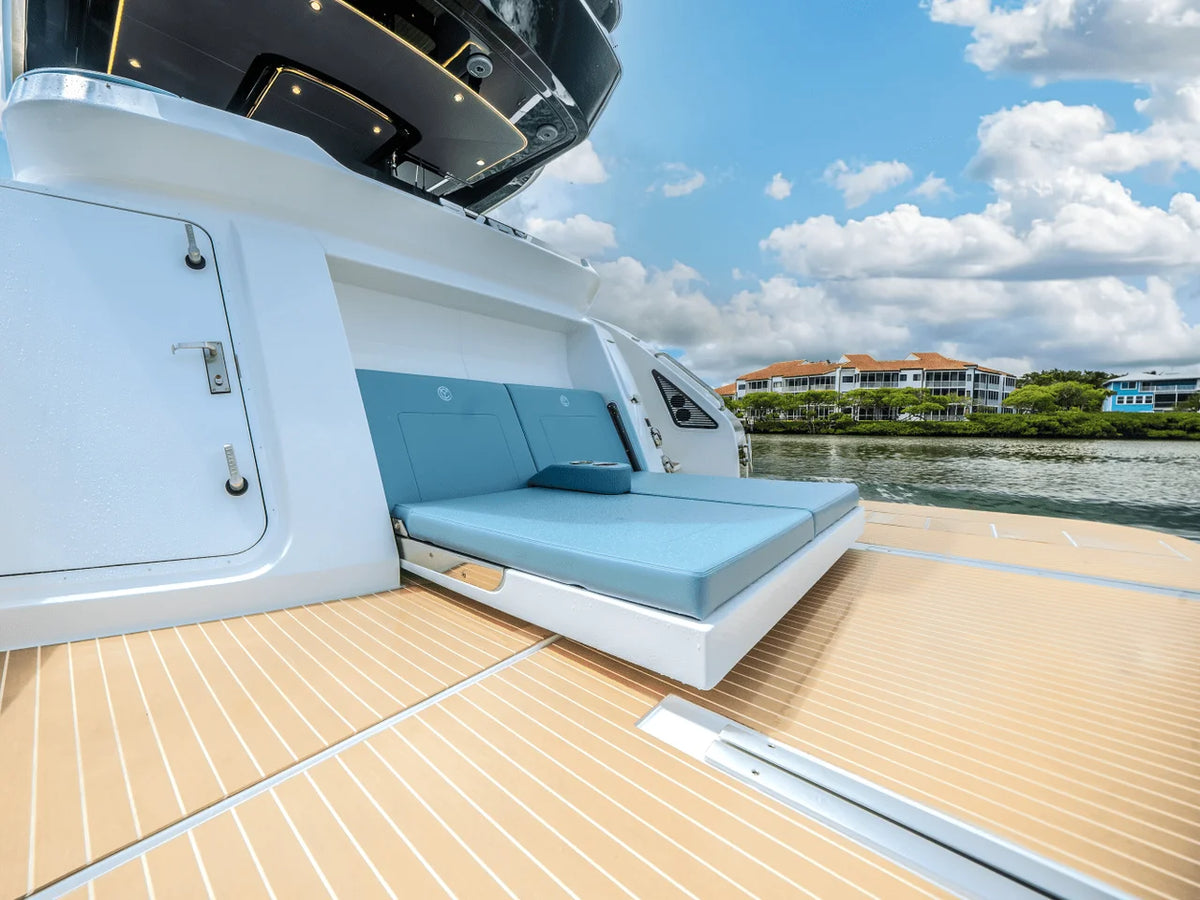 2026 Cruisers Yachts 57 FLY 57.0 feet, Hollywood, Florida #49