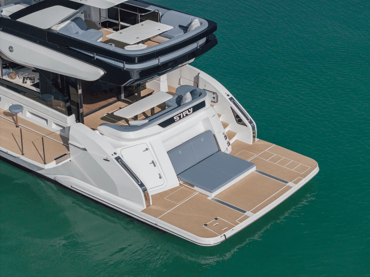 2026 Cruisers Yachts 57 FLY 57.0 feet, Inuvik, Northwest Territories #15