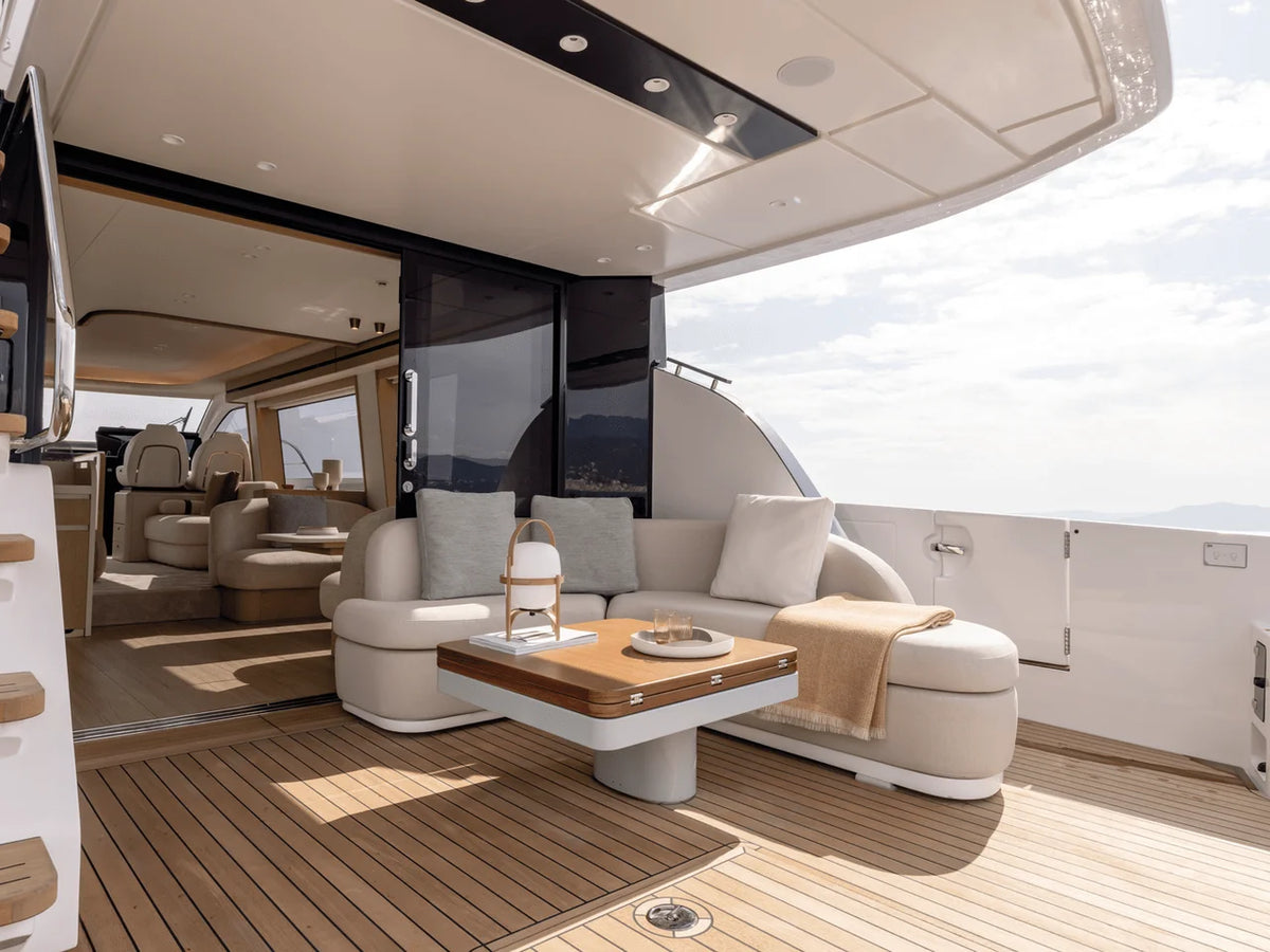 2027 Azimut Fly 62 62.0 feet, Jupiter, Florida #9