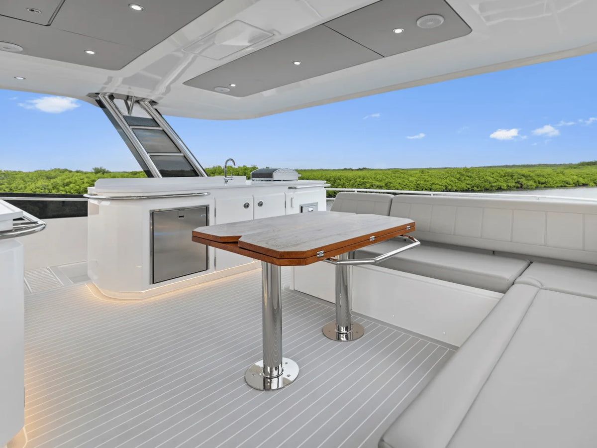 2027 Aquila 50 52.0 feet, Pompano Beach, Florida #58